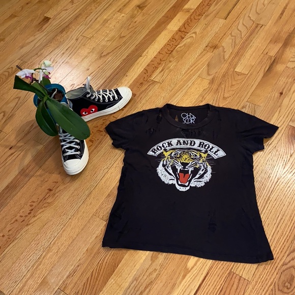đź’–CHASERđź’–WORN A FEW TIMESđź’– ROCK AND ROLL TEE Sđź’– - Picture 8 of 9